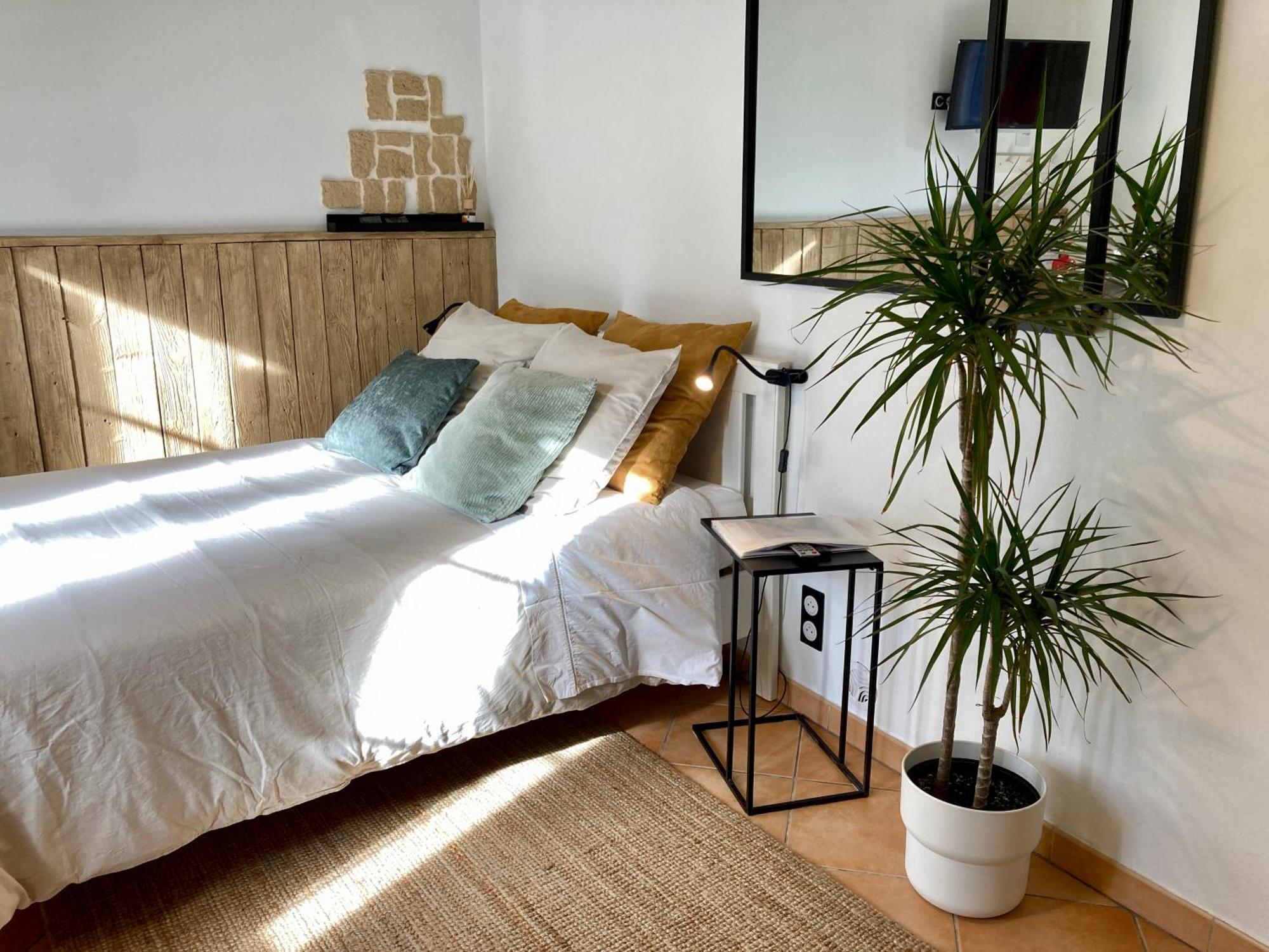 Aux 4 Logis Appart-Hotel - Studio Le City - Petit Dejeuner Inclus 1Ere Nuit フォワ エクステリア 写真